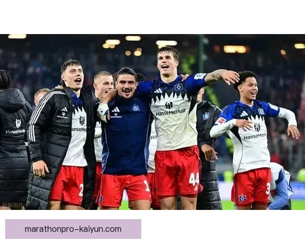 德甲前锋阵容变化引发关注，球队竞争力或将提升